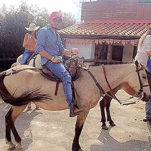 Meet your Posher, Steven